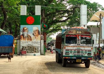 ঈদের ছুটি পর আবারো সচল বেনাপোল বন্দর