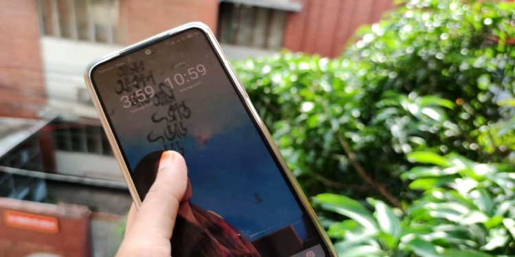 মোবাইল ফোন কিনার আগে এর বৈধতা যাচাই করে নিন