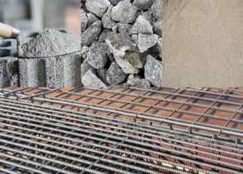 করোনার দ্বিতীয় ধাক্কায় নির্মাণ খাত সংকটাপন্ন