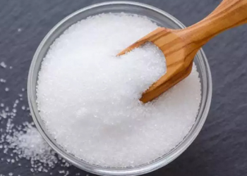 হঠাৎ বেড়েছে চিনির দাম