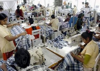 অনেক চেষ্টা করেও প্রায় ৭০০ পোশাক কারখানার ত্রুটি সংস্কারের কাজ শেষ করানো যাচ্ছে না,নিরাপত্তাঝুঁকি নিয়েই চলছে উৎপাদন কার্যক্রম