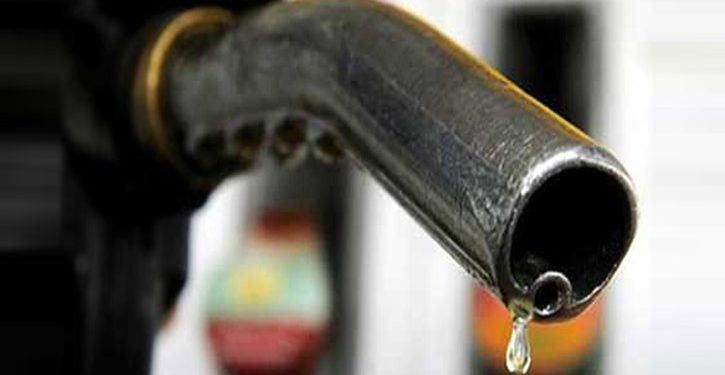 জ্বালানি তেলের দাম কমলো আন্তর্জাতিক বাজারে