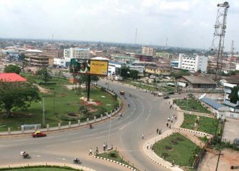 বড়দিনে আত্মঘাতী বোমাহামলা রেস্তোরাঁয়