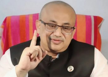 যে সব কারণে তথ্য প্রতিমন্ত্রী বিতর্কিত