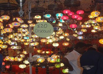 বাণিজ্য মেলায় আলাদাভাবে নজর কাড়ে তুরস্কের বাতিঘর।