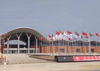 ব্যবসায়ীদের দাবি বাণিজ্য মেলার সময় বাড়ানোর