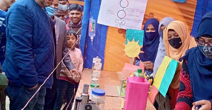 রানীশংকৈলে জাতীয় বিজ্ঞান ও প্রযুক্তি সপ্তাহের ২দিন ব্যাপি মেলার শুভ উদ্বোধন