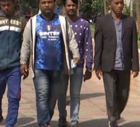 পাকস্থলীতে চার হাজার ইয়াবা মিলল