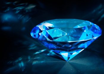বিখ্যাত ‘ব্লু ডায়মন্ড’ নিলামে উঠছে