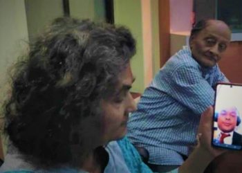 এক বাঙালি চিকিৎসক যুদ্ধের মাঝেও কেনো ছাড়ছেন না কিয়েভ?