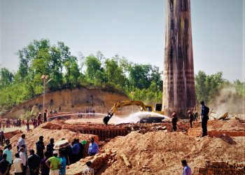 কক্সবাজারের চকরিয়ায় বন উজাড় করে অবৈধ ইটভাটা