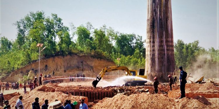 কক্সবাজারের চকরিয়ায় বন উজাড় করে অবৈধ ইটভাটা