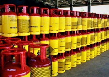 বিশ্ববাজারে ৭ মাসের মধ্যে সর্বনিম্ন, আবারও কমল অপরিশোধিত জ্বালানি তেলের দাম