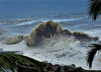 ঘূর্ণিঝড়ের পূর্বাভাস, হতে পারে বন্যা