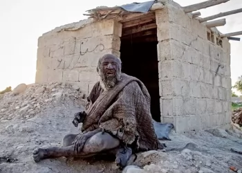 ৯৪ বছর বয়সে মারা গেলেন ইরানের ‘নোংরা’ মানুষটি