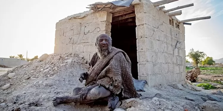 ৯৪ বছর বয়সে মারা গেলেন ইরানের ‘নোংরা’ মানুষটি