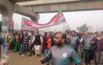 মেট্রোরেলের উদ্বোধনী অনুষ্ঠান ঘিরে উৎসবমুখর পরিবেশ