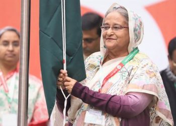 আবারো আওয়ামী লীগের সভাপতি পদে নির্বাচিত হয়েছেন প্রধানমন্ত্রী শেখ হাসিনা