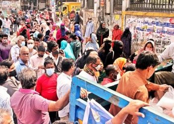 ভর্তুকি মূল্যে পণ্য দেবে টিসিবি