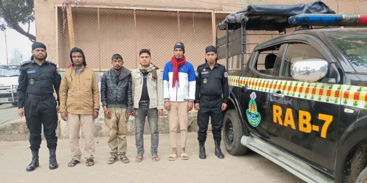 র্যাব-৭ এর অভিযানে ০১ লাখ পিস ইয়াবা উদ্ধারসহ ০৪ জন মাদক ব্যবসায়ী গ্রেফতার