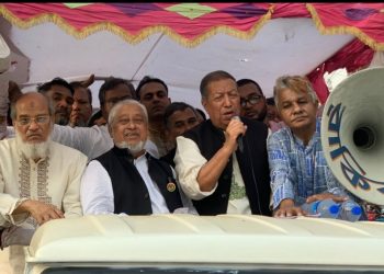 বোয়ালখালী উপজেলা নির্বাচনে নৌকা প্রার্থীর জনসংযোগ