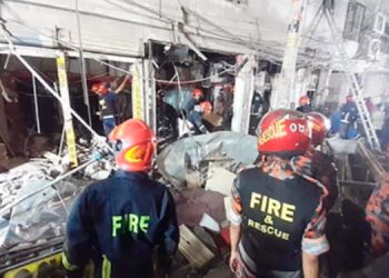 কক্সবাজার ঈদগাঁও বাস স্টেশনে গ্যাস সিলিন্ডারে বিস্ফোরণ