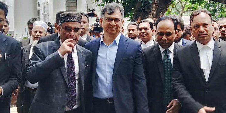 হাসিনাসহ ৭ জনের বিরুদ্ধে আন্তর্জাতিক ট্রাইব্যুনালে গুমের অভিযোগ সালাহউদ্দিনের