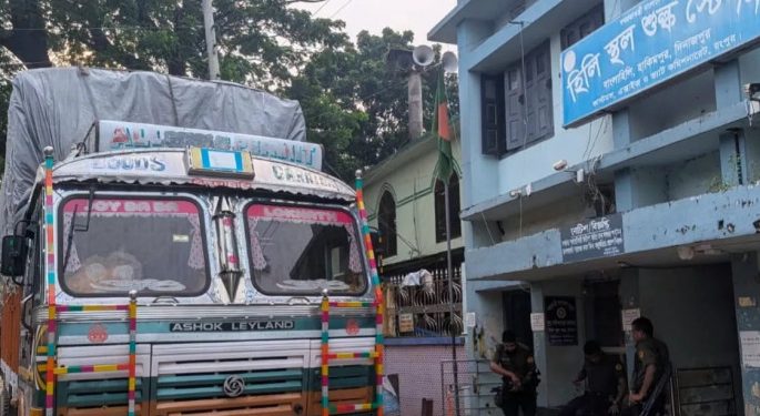 ভারত থেকে চার মাস পর চাল আমদানি শুরু