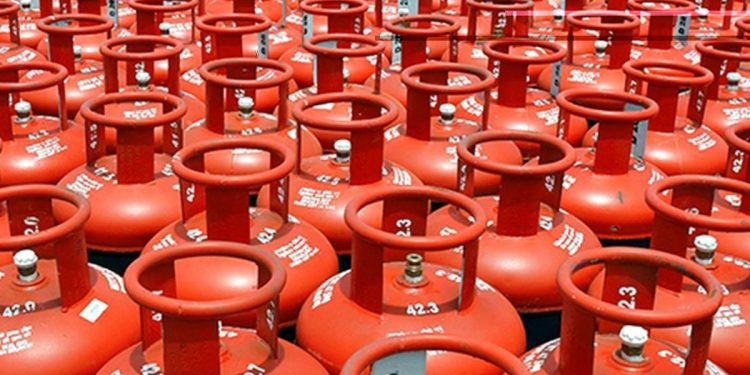 রোববার নতুন দাম নির্ধারণ এলপি গ্যাসের