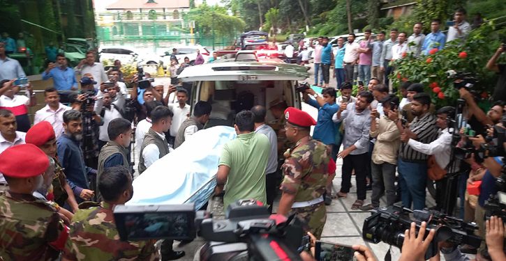 চক্ষুদান ‘সন্ধানী’তে সাবেক সেনাপ্রধান হারুনের