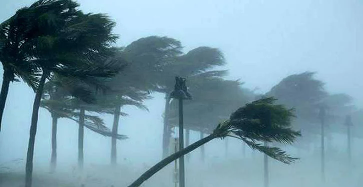 সাত অঞ্চলে ৬০ কিলোমিটার বেগে ঝড়ের শঙ্কা
