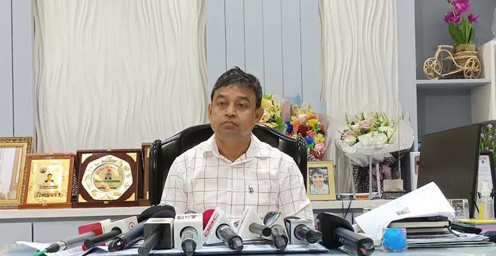 হারুনসহ বরখাস্ত পুলিশের ১৮ কর্মকর্তা