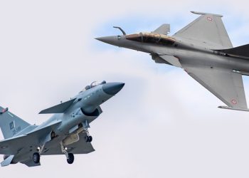 ১২টি জঙ্গি বিমান কিনতে চায় বাংলাদেশ চীনের কাছ থেকে