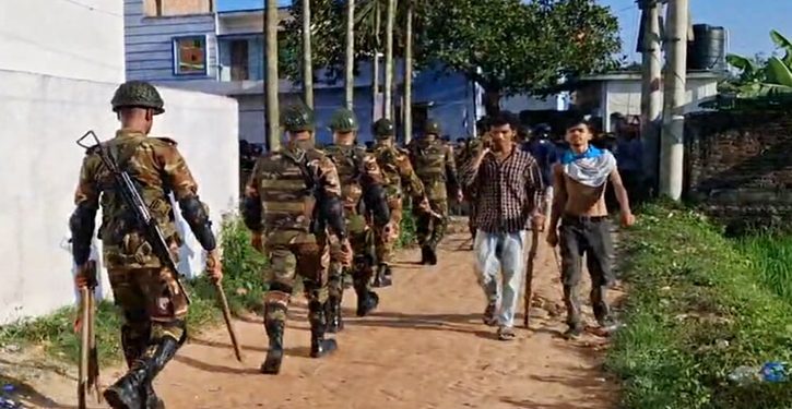 ১৪৪ ধারা চবিতে, চলছে যৌথ বাহিনীর অভিযান