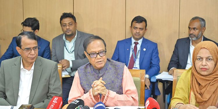 ঋণ প্রবৃদ্ধির লক্ষ্য নামল ৭ শতাংশে, বেসরকারি খাতে