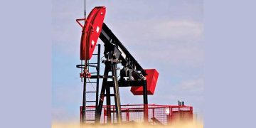 রাশিয়া থেকে জ্বালানি তেল আমদানি কমিয়েছে ভারত