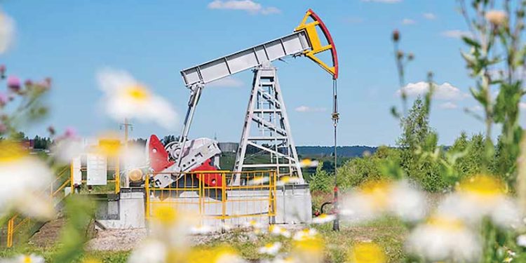 আন্তর্জাতিক বাজারে দাম বেড়েছে অপরিশোধিত জ্বালানি তেলের