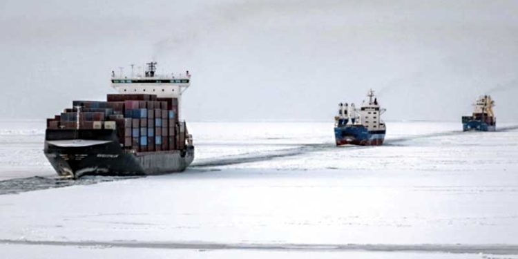 চীন থেকে পণ্য যাবে ইউরোপে আর্কটিকের নতুন রুটে