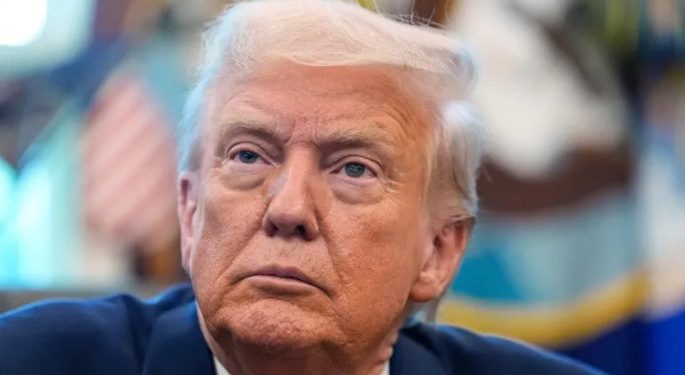 কারা লাভবান যুক্তরাষ্ট্র-ইইউ বাণিজ্য চুক্তিতে, ক্ষতিগ্রস্ত কারা ?