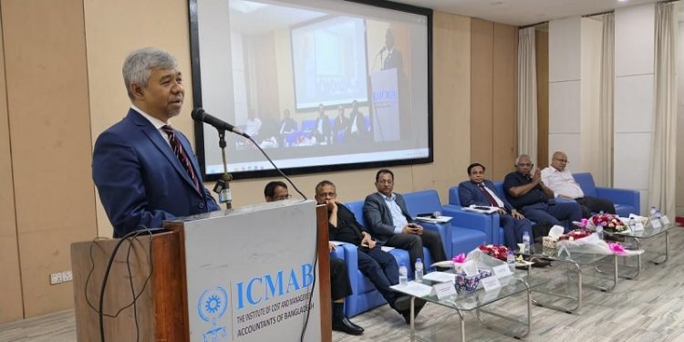 বেড়ে গেছে জাতীয় ঋণ : এনবিআর চেয়ারম্যান