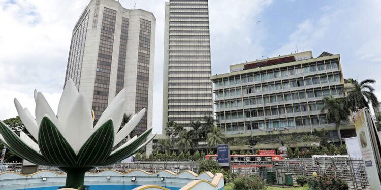 ৩ মাসে আমানত বাড়ল ১৪০ কোটি