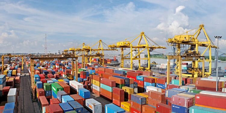 চট্টগ্রাম বন্দরে মাশুল বাড়বে ৪১ শতাংশ