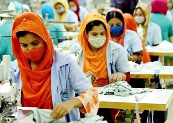 বাংলাদেশের পোশাক রপ্তানি ১৭.৯ শতাংশ বেড়েছে ইইউতে