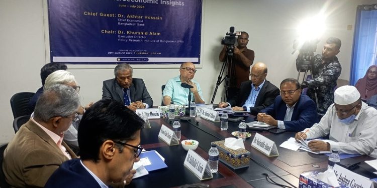 দেশে প্রবৃদ্ধি কমেছে ৩.৯৭ শতাংশ