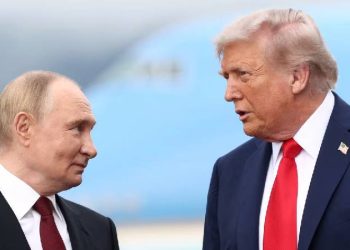 রাশিয়াকে নতুন নিষেধাজ্ঞার হুমকি ট্রাম্পের