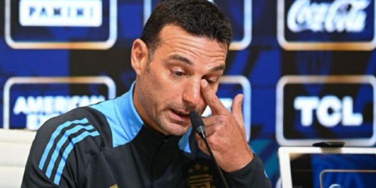 মেসির শেষ ম্যাচ দেশের মাটিতে, স্কালোনি বিশেষ সম্মান চান