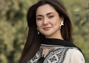 পাকিস্তানি অভিনেত্রী হানিয়া আমির ঢাকায় আসছেন