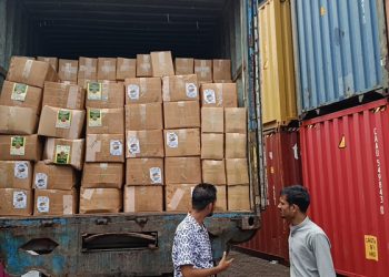 ফ্রান্সে যাচ্ছে  দেড় হাজার কেজি মুড়ি