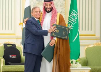 সৌদি-পাকিস্তান প্রতিরক্ষা চুক্তি: একে অপরের ওপর হামলা মানেই যৌথ আক্রমণ