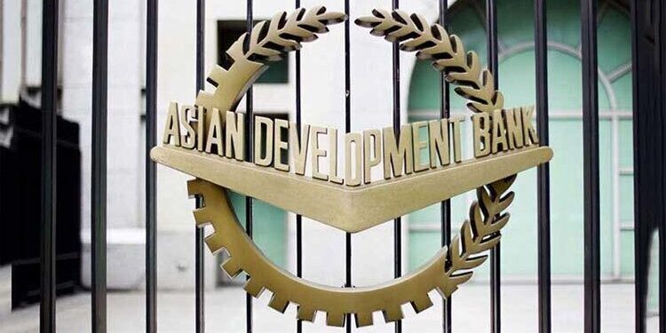 ৫ শতাংশ বেড়ে হবে দেশের প্রবৃদ্ধি ২০২৬ সালে: এডিবি